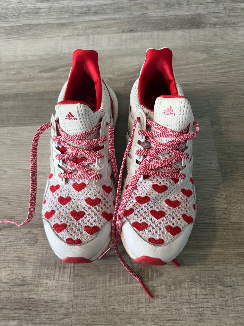 Women’s Adidas Ultraboost 1.0 “Valentine’s Day” shoes ❤️